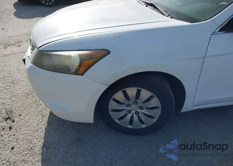 2009 Honda Accord 2.4 Lx z USA, uszkodzony, nr VIN 1HGCP26349A008729